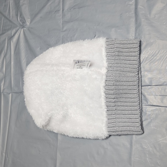 Ardene Hat - Picture 3 of 7